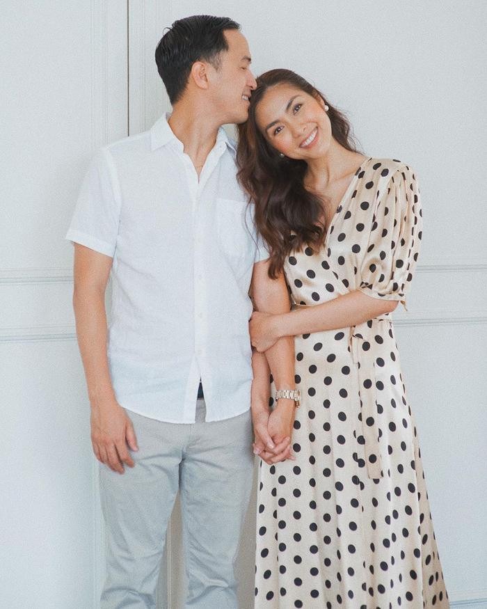 Hà Tăng có cuộc sống hôn nhân viên mãn nhiều người ngưỡng mộ.