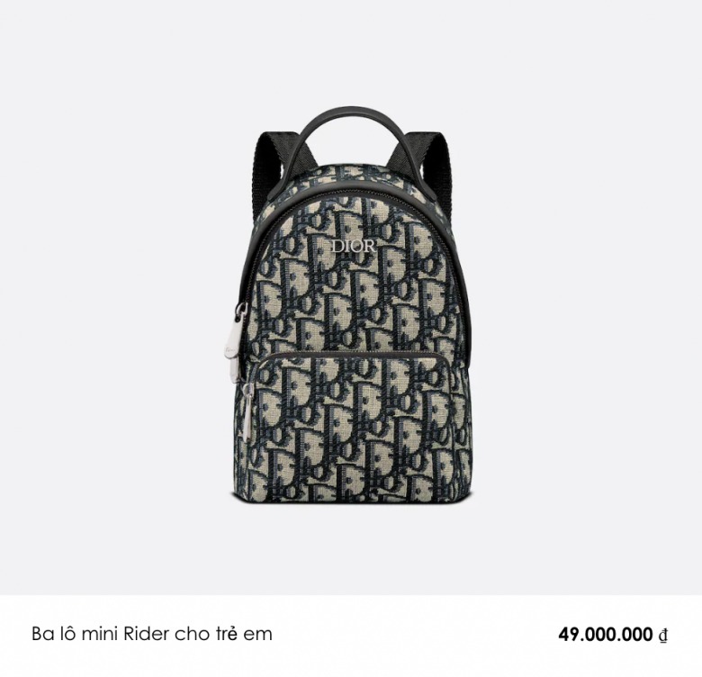 Chiếc túi bố Quốc Vũ tặng Bing Bing đi mẫu giáo có giá 49 triệu VND.