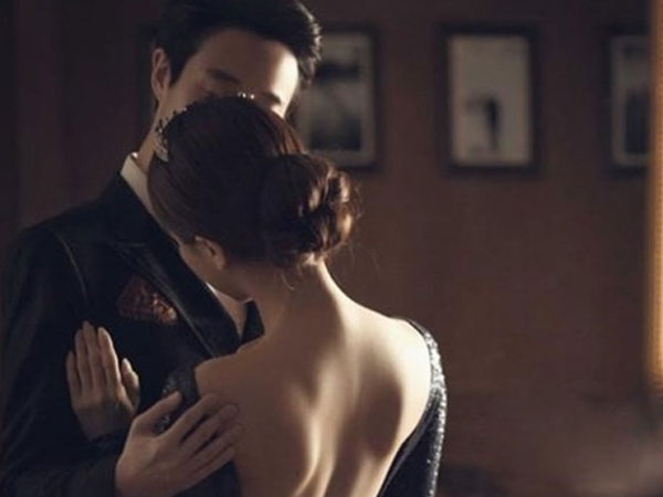 Lừa tiền chồng vì lỡ tiêu hết tiền cho bồ - Ảnh 2.