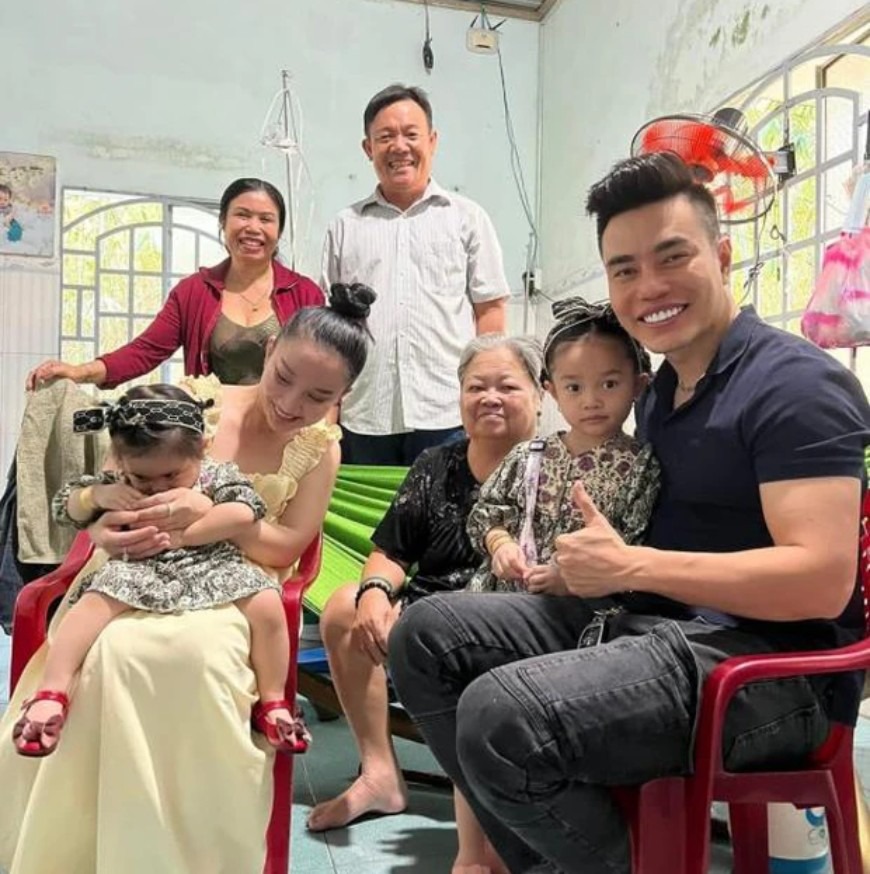 Lê Dương Bảo Lâm lần đầu tiết lộ đau khổ vì mẹ ruột và vợ Quỳnh Quỳnh mâu thuẫn suốt 8-9 năm - 10