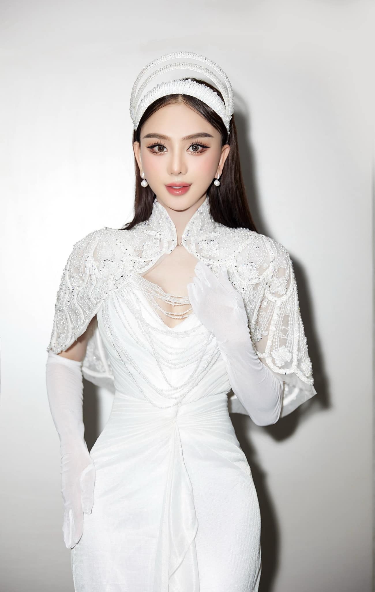 Lâm Khánh Chi nhắc nhở khán giả cảnh giác để không bị lừa như mình.