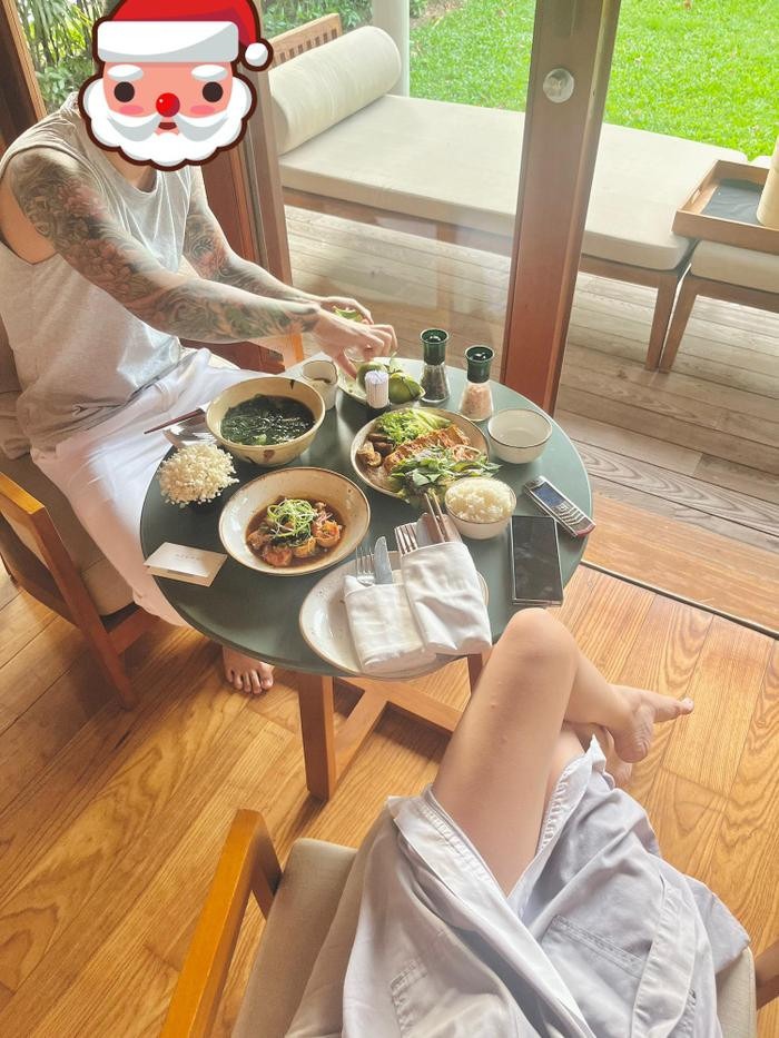 Nam Em từng được chồng đưa đi du lịch sau ồn ào không đáng có về đời tư