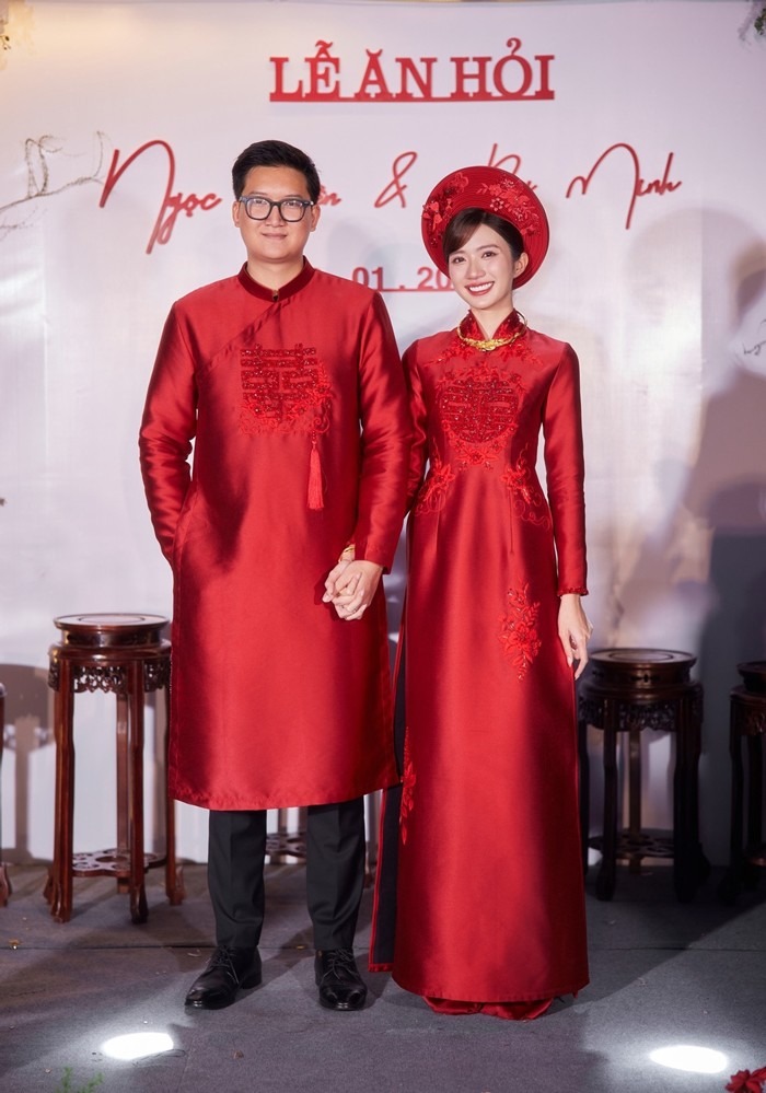 Ngọc Huyền tiết lộ sau khi kết hôn cả hai sẽ bắt đầu tập trung phát triển sự nghiệp vì Duy Minh vừa đi du học về.