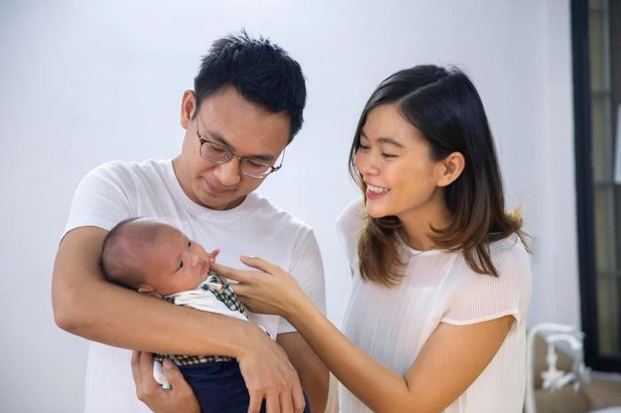 Mâu Thuỷ đã đăng ký kết hôn và nhận được lời cầu hôn của bạn trai trước đó.