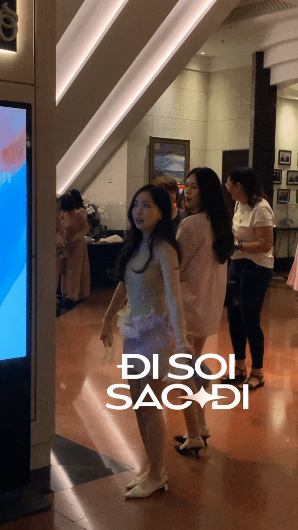 Mai Hà Trang lộ vòng 2 lùm lùm từ đám cưới Đoàn Văn Hậu - Doãn Hải My vào cuối năm 2023