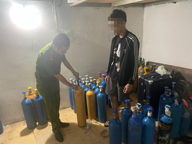 Công an quận Cầu Giấy phá điểm tập kết các bình 