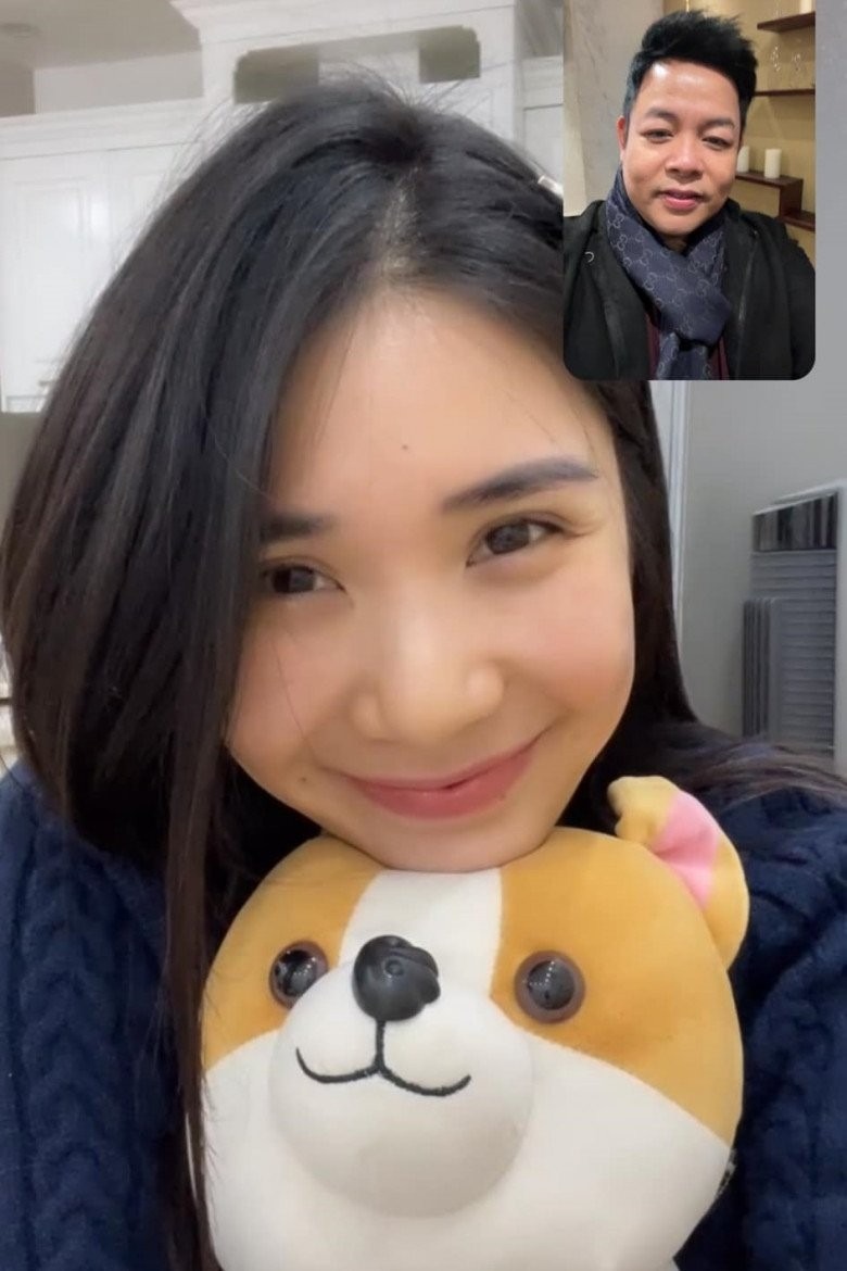 Cặp đôi tình cũ vẫn trò chuyện thân thiết sau 6 năm chia tay.