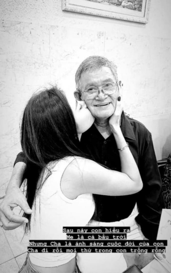 Minh Tú dành nhiều thời gian ở bên cạnh ba khi nghe tin ông bị bệnh nặng.