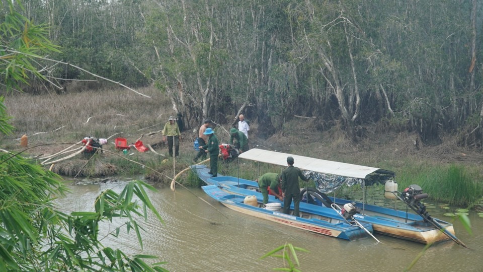Ngay sau khi xảy ra cháy, địa phương đã tập trung tối đa các lực lượng tham gia chữa cháy.