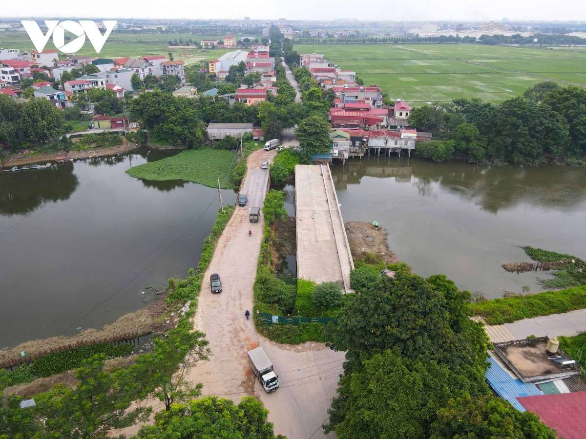 Dự án đầu tư xây dựng cầu Nét (lý trình Km77+00) ĐT.295, đoạn Yên Phong - Từ Sơn được phê duyệt với tổng mức đầu tư 119,8 tỷ đồng, bắt đầu triển khai thi công từ tháng 9/2020 và dự kiến hoàn thành trong tháng 12/2021.