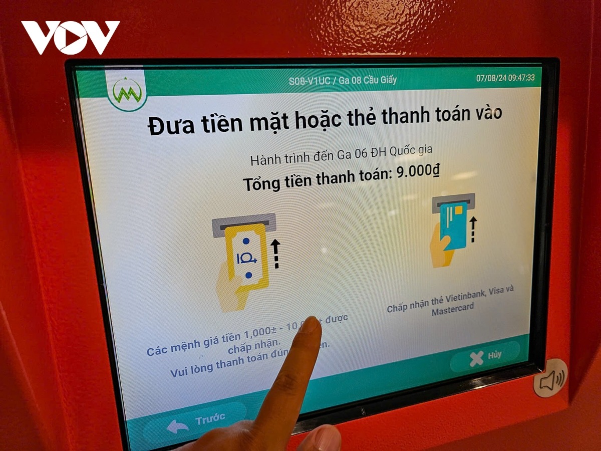 Vé ngày 24.000 đồng có giá trị trong một ngày và không hạn chế số lượt; vé tháng 200.000 đồng, ưu tiên học sinh, sinh viên 100.000 đồng/ tháng...
