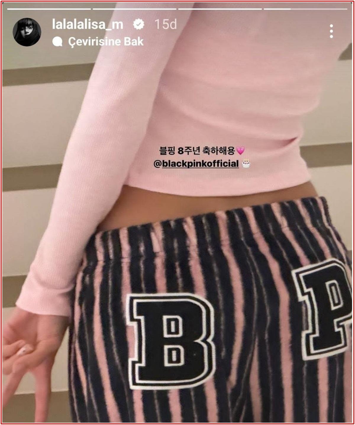 Hình ảnh được Lisa cập nhật trong ngày kỷ niệm 8 năm debut của BLACKPINK gây nên nhiều tranh cãi.