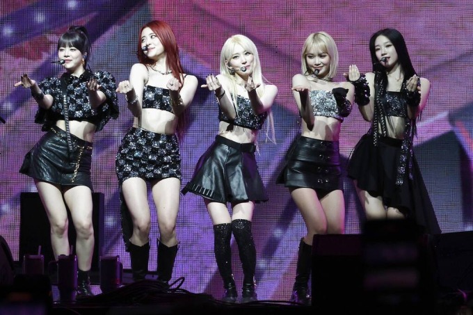 Thảm hoạ hát live Coachella 2024 huỷ hoại hình ảnh LE SSERAFIM