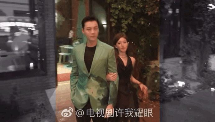 Trang phục của Triệu Lộ Tư là điểm nhấn được yêu thích.