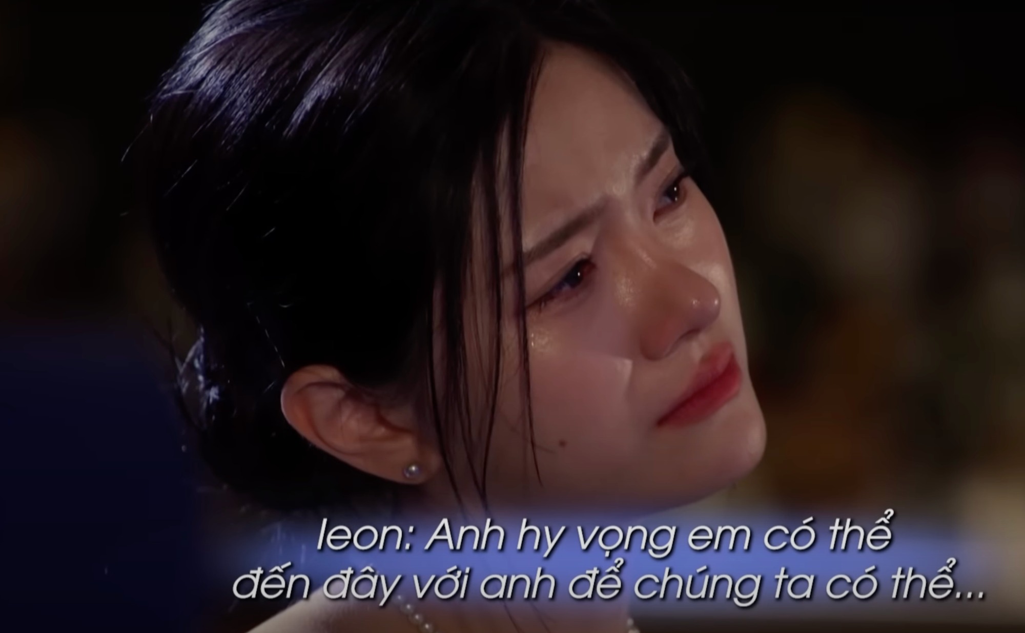 Rayeon không thể kìm được nước mắt trước tấm chân tình của Ieon