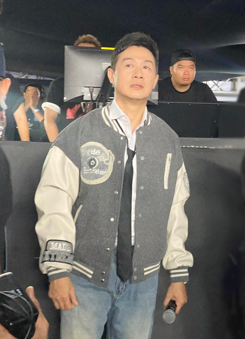 Không tiết lộ chắc không ai nghĩ “anh trai thứ 34” đã chạm mốc 50 tuổi