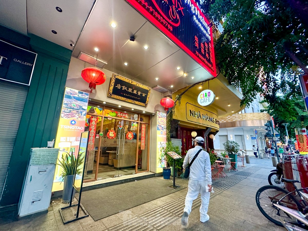 Bà chủ Vạn Thịnh Phát cũng xin lại căn nhà số 78 Nguyễn Huệ (quận 1) vì đây là tài sản mua cho con gái và xin lại một du thuyền, 2 tàu, 19 ô tô đang bị kê biên trong quá trình điều tra vụ án.