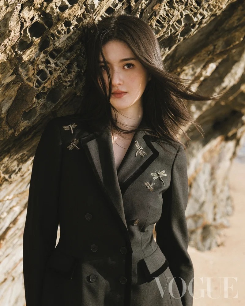 Ngoại hình và khí chất của Trinity không thua kém bất cứ mỹ nhân nào trong showbiz.