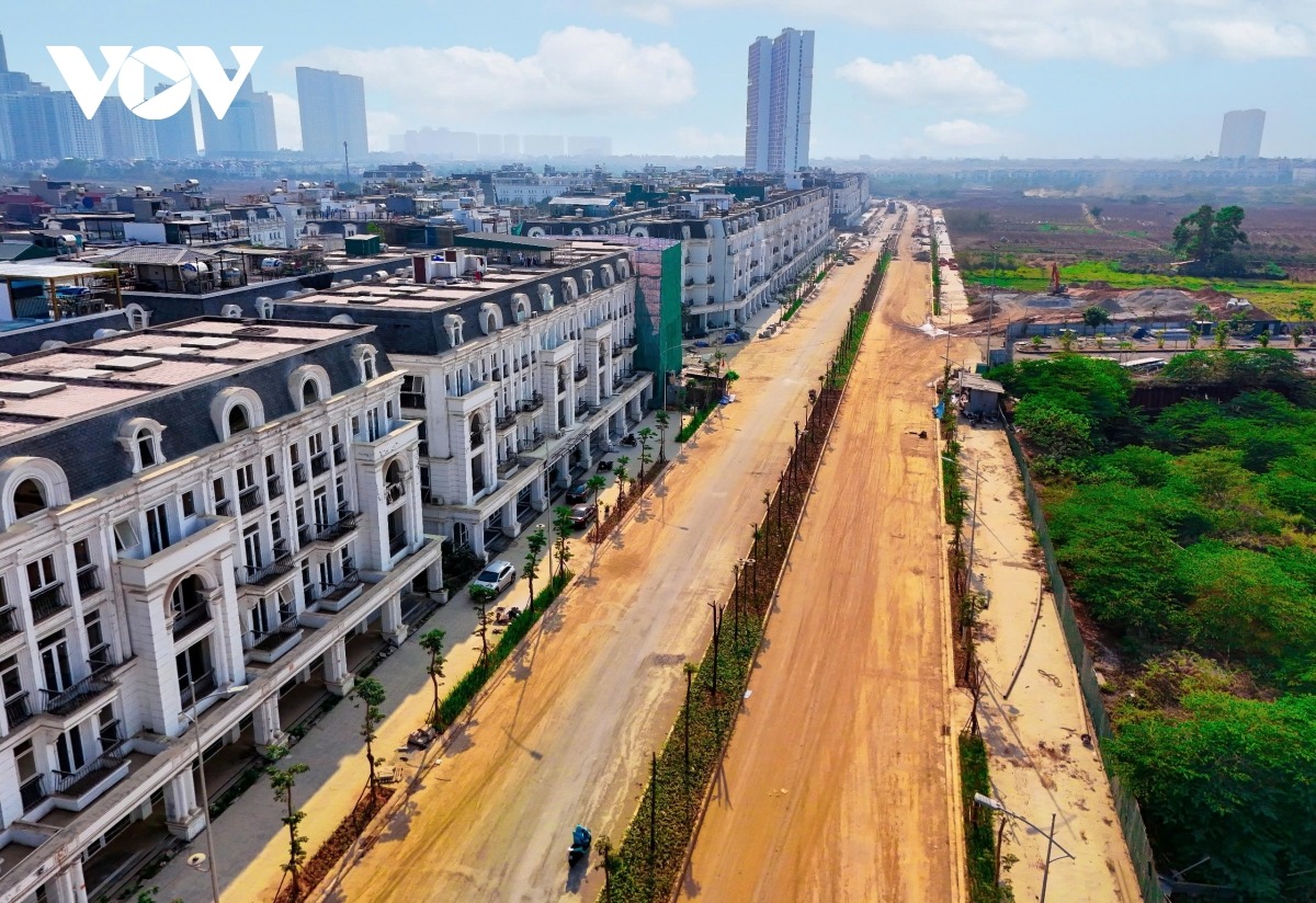 Đoạn từ nút giao Đại Mỗ đến Khu đô thị Nam Cường đang gấp rút hoàn thiện.