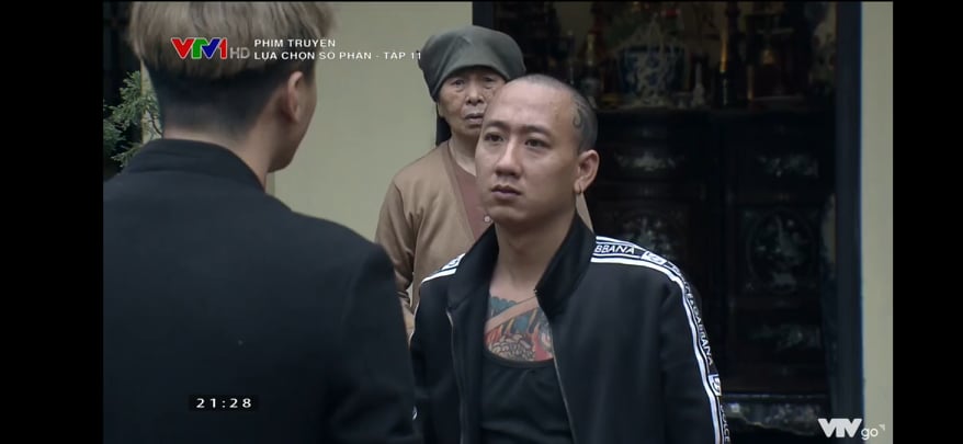 Lựa chọn số phận tập 11: Xuân gặp nguy hiểm, 'người thứ 3' xuất hiện trong mối quan hệ của Trang - Cường - 21 Lựa chọn số phận tập 11: Xuân gặp nguy hiểm, 'người thứ 3' xuất hiện trong mối quan hệ của Trang - Cường - 21