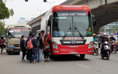 Từ ngày 1/4, cả nước dừng hoạt động xe khách, taxi, buýt, xe hợp đồng Từ ngày 1/4, cả nước dừng hoạt động xe khách, taxi, buýt, xe hợp đồng