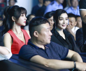 Phạm Băng Băng lặng lẽ tái xuất, gương mặt khác lạ và khí chất sau bao ngày 'ở ẩn' gây ra phản ứng trái chiều
