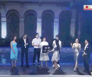 Lâm Vỹ Dạ bị chỉ trích vì hành xử thiếu tinh tế khiến Phương Oanh bị 'quê'