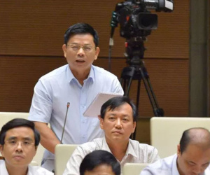 Đại biểu QH chất vấn bộ trưởng Xây dựng về xử lý sai phạm tại tòa nhà 8B Lê Trực
