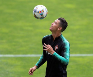 Ronaldo, đơn giản là anh chưa muốn dừng lại