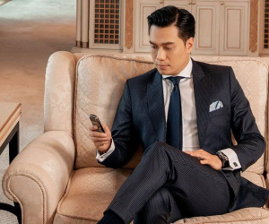 Vợ chồng diễn viên Việt Anh đồng loạt đăng trạng thái 'Độc thân', rộ nghi án đường ai nấy đi