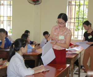 ‘Cậu bé Sơn La đạp xe về Hà Nội thăm em’ vào đề thi lớp 10 Nghệ An