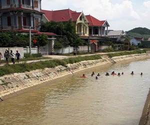 Nghệ An: Cụ bà 84 tuổi bị đuối nước trên sông khi ra rửa cỏ cho bò