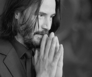 Keanu Reeves - Thế giới cần thêm những ngôi sao như anh