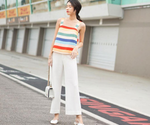 Diện quần ống rộng, bạn cứ mix với 4 kiểu áo sau là 'chắc cốp' đẹp và sành điệu