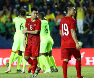 Việt Nam 1-1(penalty: 4-5) Curacao: Thi đấu trên chân, Việt Nam vẫn lỡ cơ hội nâng cúp trên đất Thái Lan