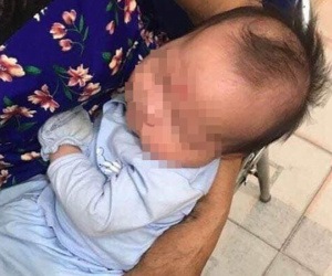 Bé trai 2 tháng tuổi bị bỏ rơi với lời nhắn ‘Mẹ thương con lắm, con đừng hận mẹ’