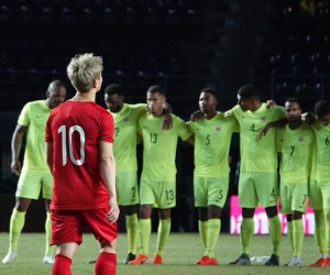 Trước khi đá hỏng penalty khiến ĐT Việt Nam mất chức vô địch King's Cup 2019, Công Phượng từng vô duyên trên chấm phạt đền như thế này đây