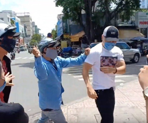 Nhân chứng vụ diễn viên Bảo Lâm bị đánh khi phát cơm từ thiện: Tôi chạy đến can thì bọn họ bảo 'đang diễn để quay phim chú ơi'
