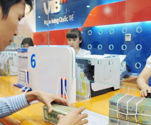 Lãi suất tiền gửi gần 9%/năm: Cao nhưng khó với