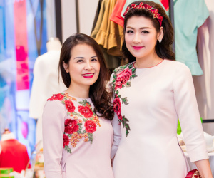 Đang có mối quan hệ tốt đẹp, mẹ Á hậu Tú Anh lại bất ngờ đòi 'cắt đứt quan hệ' với con gái vì lý do này