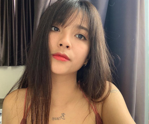 Chọn đúng đám cưới Cris, Mây - bạn gái cũ của hot Youtuber khoe ngầm mình cũng có người đang ráo riết theo đuổi đó nha!
