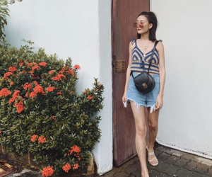 Đừng mãi đóng khung trong những bộ cánh già nua nhạt nhẽo, nàng ngoài 30 hãy 'trẻ hóa' style với 5 công thức này