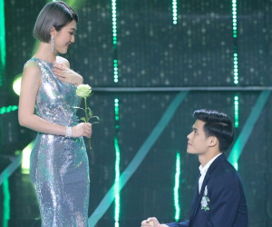 Nữ chính gây sốt với màn quỳ gối tỏ tình ở 'Người ấy là ai?': Thắng run bần bật trên sân khấu, bố mẹ mình đã rất sốc!