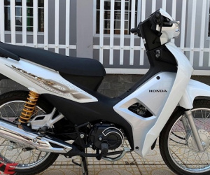 Khó tin xe Honda Wave 2017 giá 350 triệu đắt nhất từng thấy