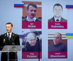Nghi phạm vụ bắn rơi MH17 gồm ba người Nga, một người Ukraine