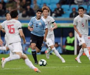 Nhật Bản và Uruguay chia điểm sau màn rượt đuổi tỷ số hấp dẫn