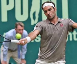 Federer thắng nhọc Tsonga ở giải sân cỏ Halle Mở rộng