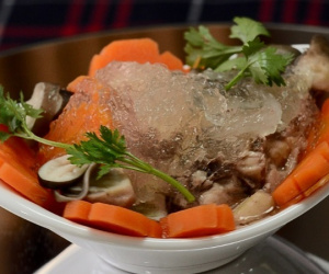 Yến sào giúp kích thích chuyện 'yêu'