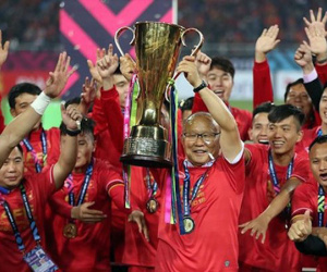 Thầy Park đàm phán với VFF: Ván bài lật ngửa