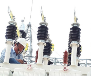 5.000 đồng/kWh, nguy cơ có tiền không mua được điện để xài